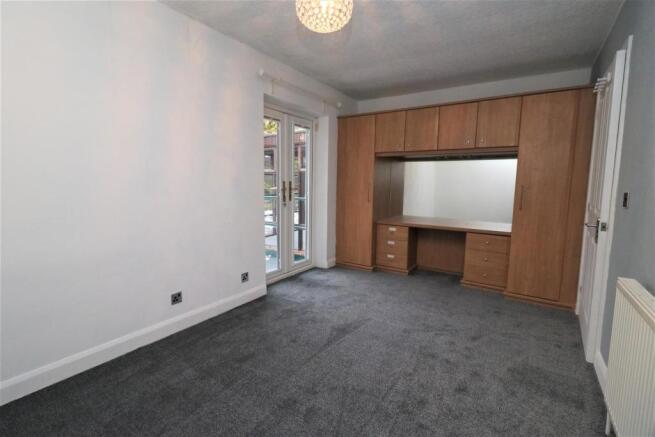 REAR BEDROOM