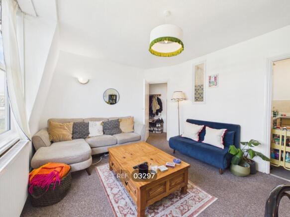 Kitchen/Living area