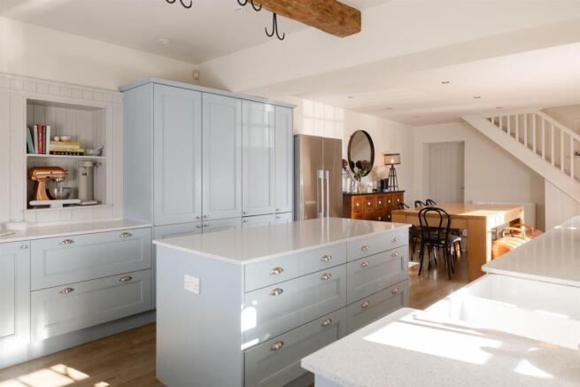 Kitchen/Breakfast Room