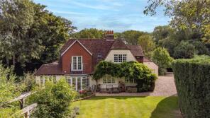 Everington Cottage, Everington Hill, Yattendon, Thatcham RG18 0UD