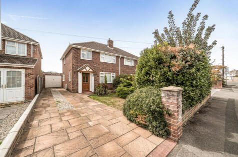 Headlands Grove, Stratton St Margaret, Swindon, SN2