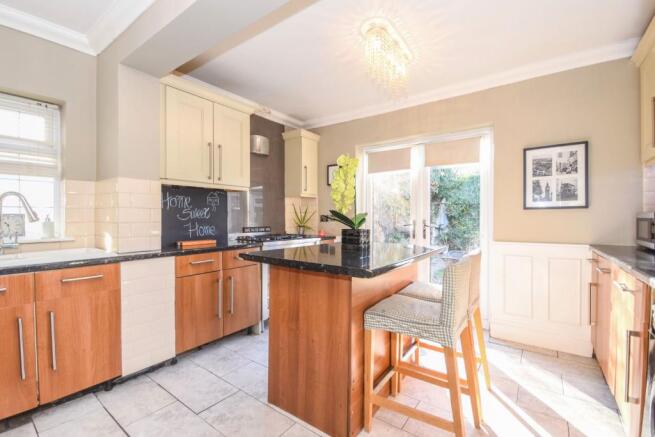 Fitted Kitchen