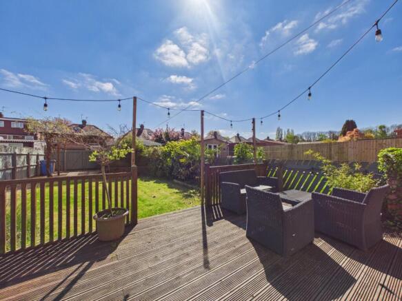 3 bed Semi-Detached for sale Image 4