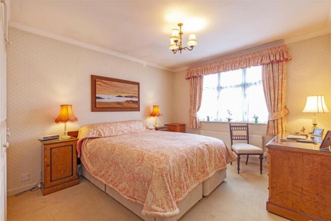 Bedroom 2-1.jpg