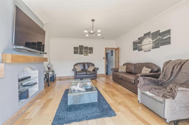 4 bed Terraced for sale Image 7