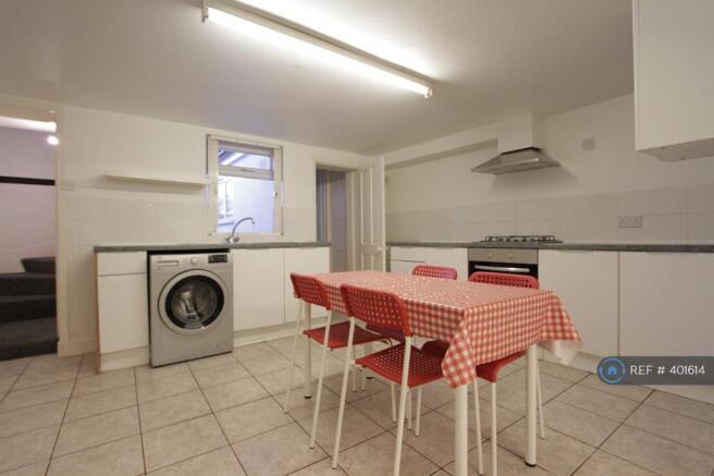 Kitchen/Dinner