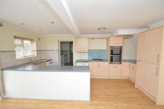 Kitchen/Breakfast