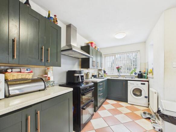 3 bed Semi-Detached for sale Image 5