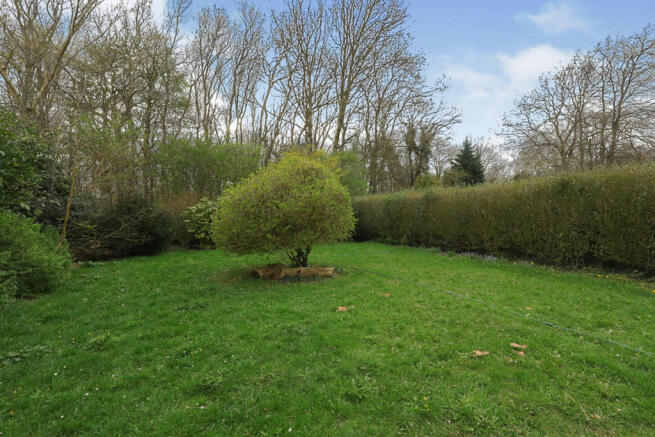 Outside & Gardens
