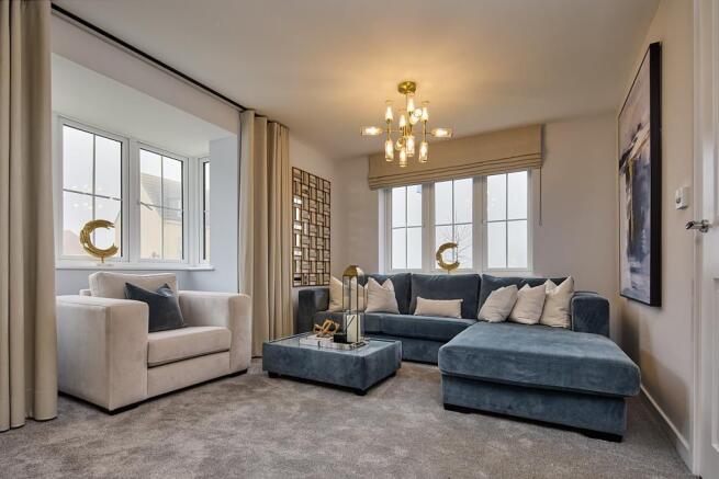 4 bed Detached to rent Image 6