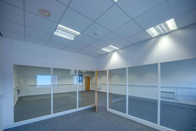 gbbrom01_photo_058 - 6.jpg