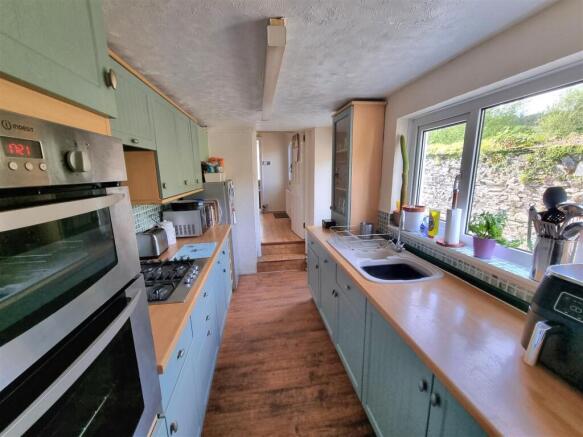 Kitchen.jpg