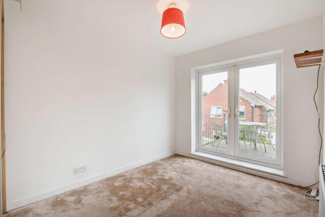 3 bed Terraced for sale Image 8