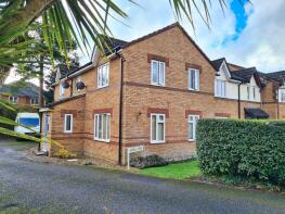 67, Russell Court, Tides Way, Southampton SO40 4LE
