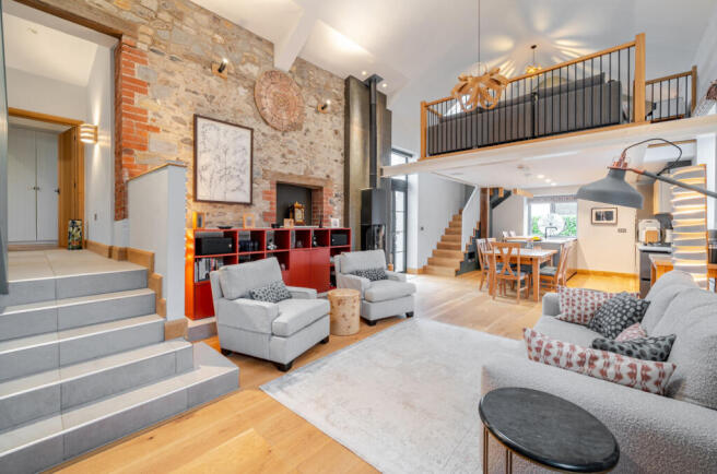 1404657-15-6989bd...