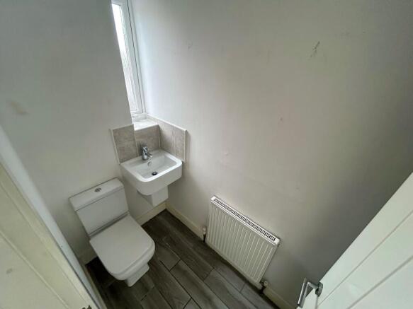 1 bed Flat to rent Image 7