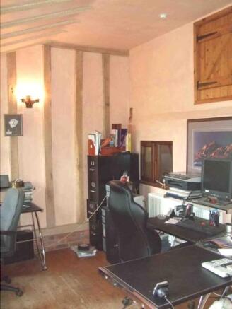 Photo 11