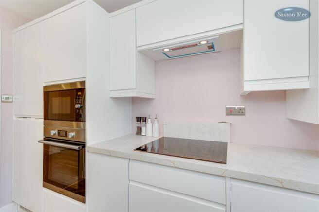 2 bed Apartment for sale Image 7