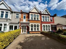 23, Ilfracombe Avenue, Southend-on-sea SS1 2QX