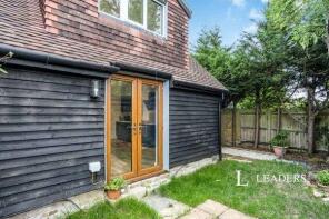 The Dairy Barn, Bognor Road, Horsham RH12 3PS