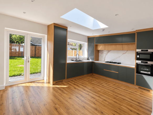 Kitchen 1