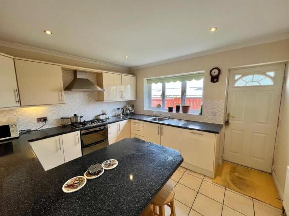 Bramleys Estate Agents - Crosland Hill Road - Cros