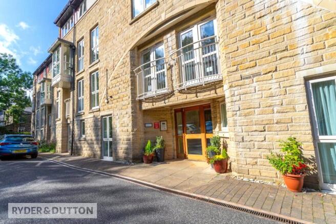 Warburton Court