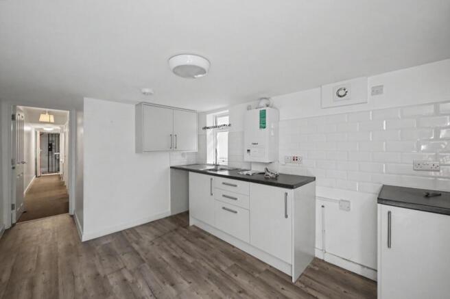 Flat A, 6 Saltram Crescent, London, W9 3HP