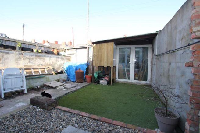 Rear Garden &a...