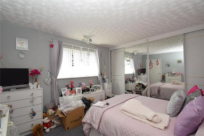 4 bed Terraced for sale Image 11