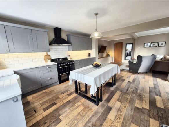 Dining Kitchen