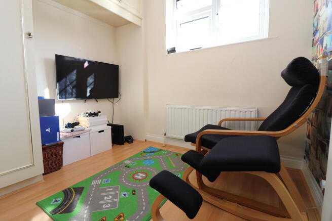 BEDROOM 3