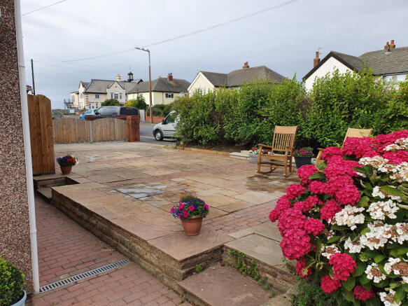 Photo 25