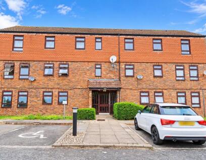 Flat 1 Abbotsbury Heights, Bicknor Close, Canterbury, CT2 7UH