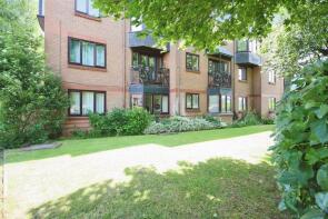 Flat 16, Wallace House, Lammas Walk, Warwick CV34 4UX