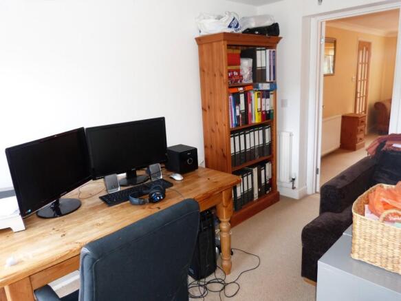 Photo 10
