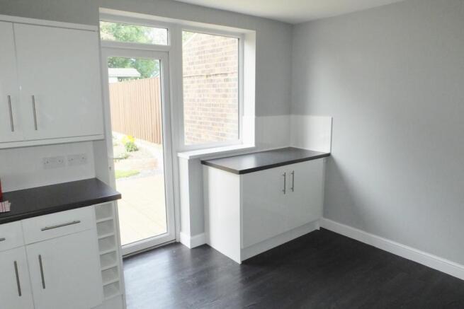 kitchen/dining room