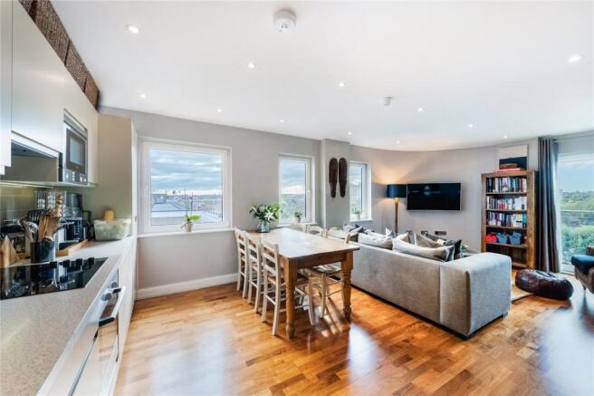 Kitchen/Reception