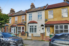 77, Clarence Road, London E17 6AG