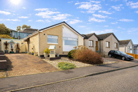 Moray Court, Auchtertool, KY2