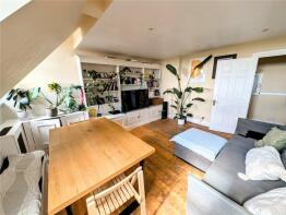 58, Weatherbury House, Wedmore Street, London N19 4RB