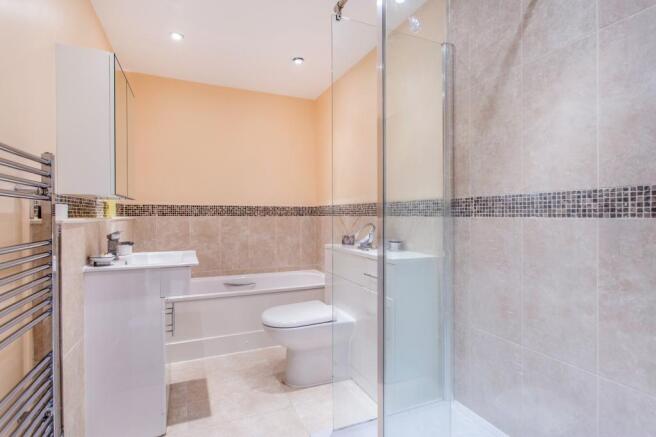 7 Woodlands Drive fpz185667 (39).jpg