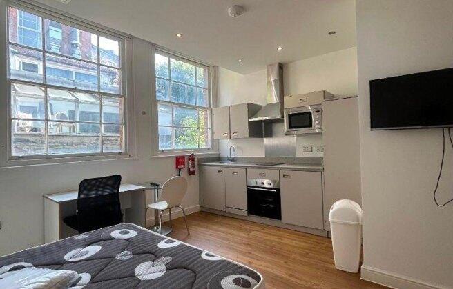 park-street-bs1-5jn-1061746