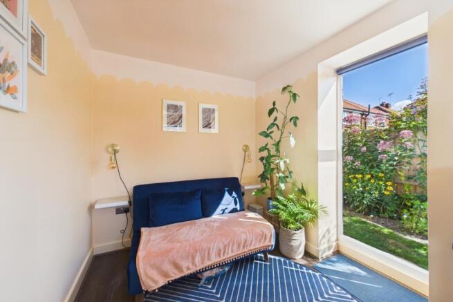 2 bed Semi-Detached for sale Image 12