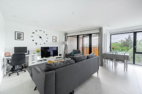 Alexandra Avenue, Rayners Lane, HARROW, HA2
