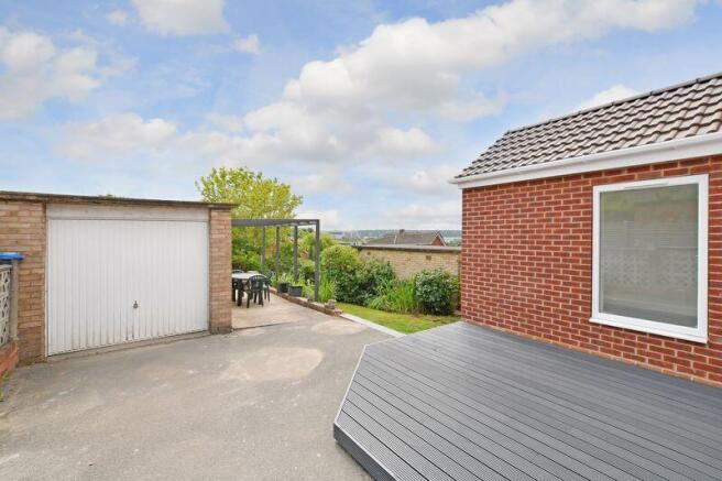 Rear Garden & Garage 