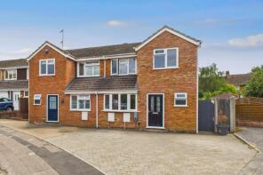 15, Pennivale Close, Leighton Buzzard LU7 3ES