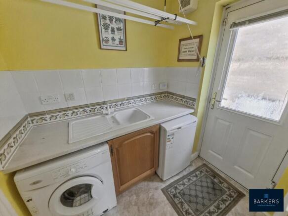 3 bed Detached for sale Image 8