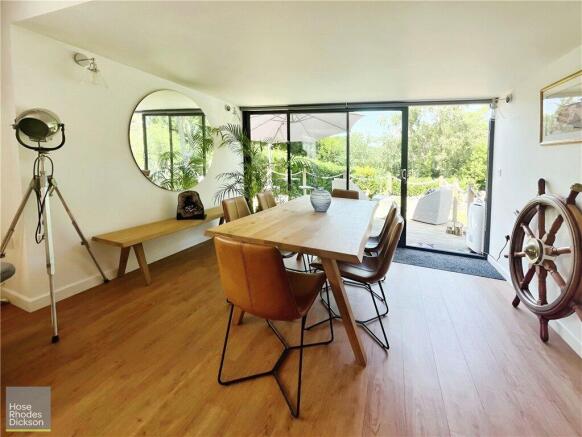 Dining Area 2
