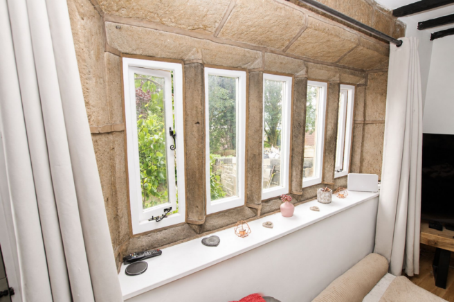 4 bed Semi-Detached for sale Image 9